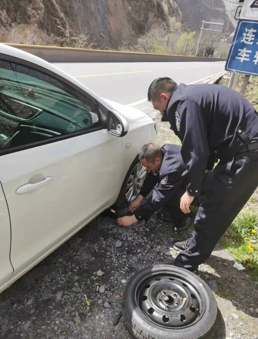 截图录屏_选择区域_20230420093409.png